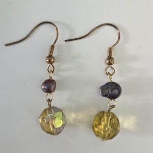 Elegant Gold and Pearl Dangle Earrings